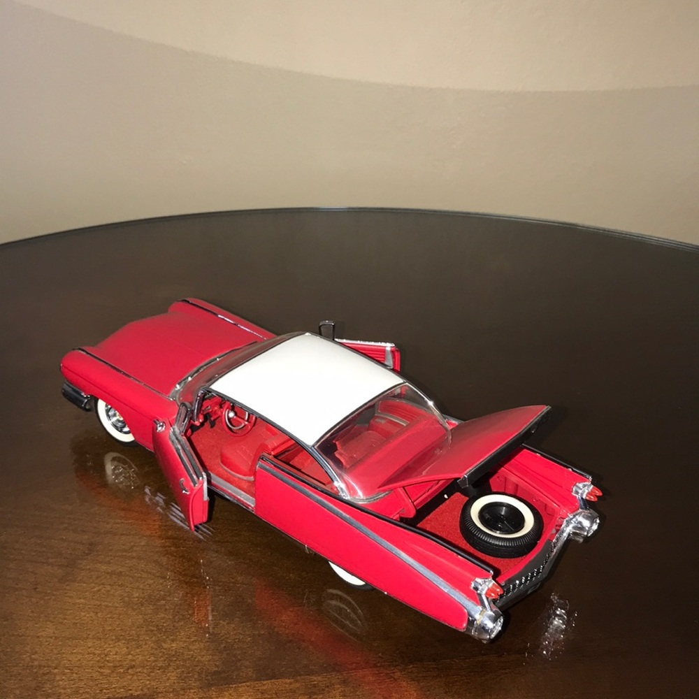 Franklin Mint Cadillac